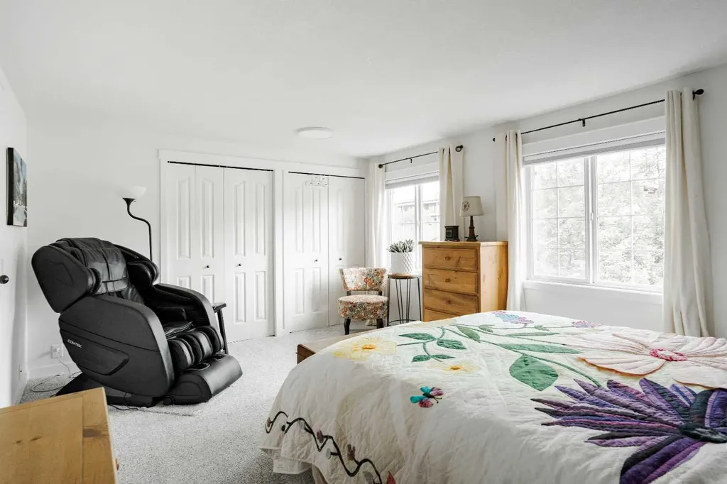 166 Bird Crescent Fort Mcmurray AB T9H 4T3