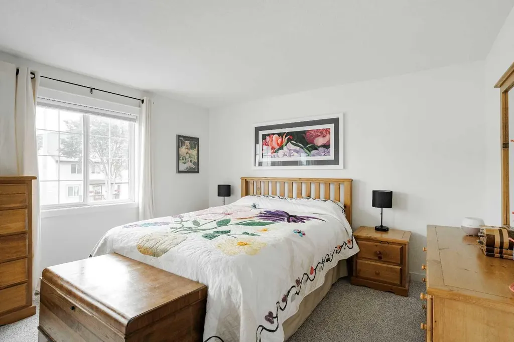 166 Bird Crescent Fort Mcmurray AB T9H 4T3