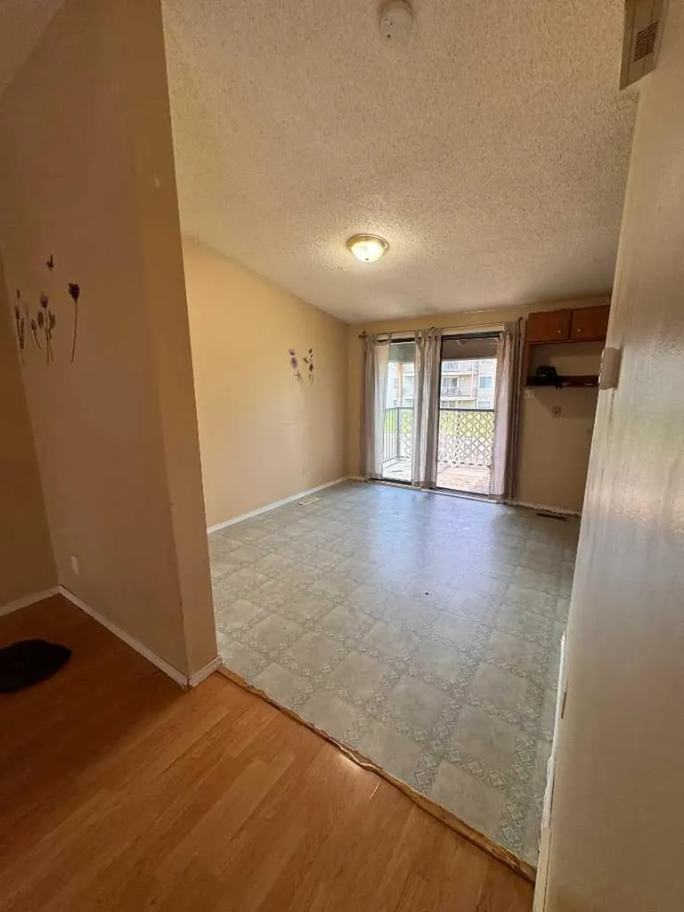 101 Cooney Road SE Medicine Hat AB T1B 1Y7