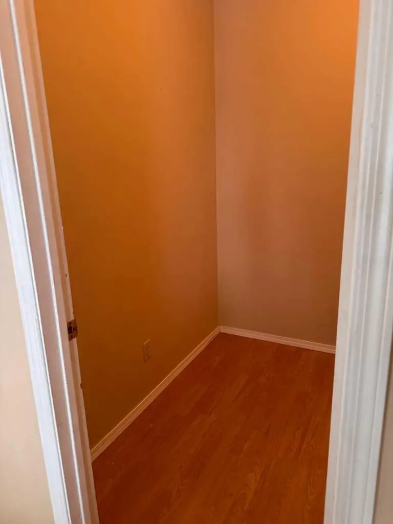 101 Cooney Road SE Medicine Hat AB T1B 1Y7