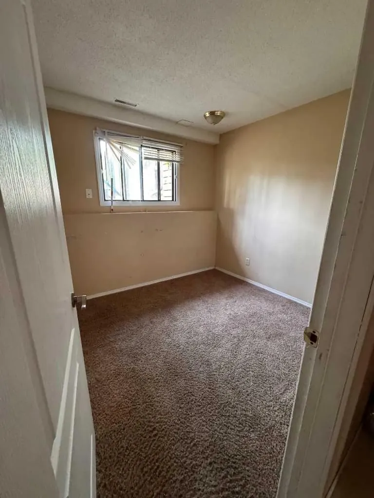 101 Cooney Road SE Medicine Hat AB T1B 1Y7