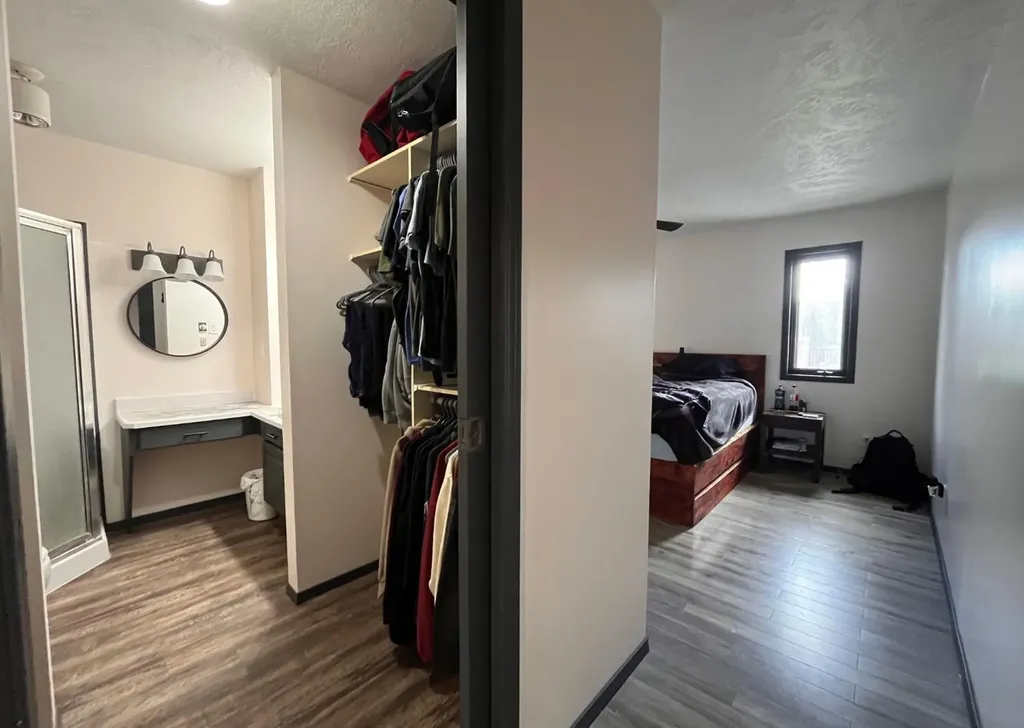 1005 15 Street Wainwright AB T9W1E4
