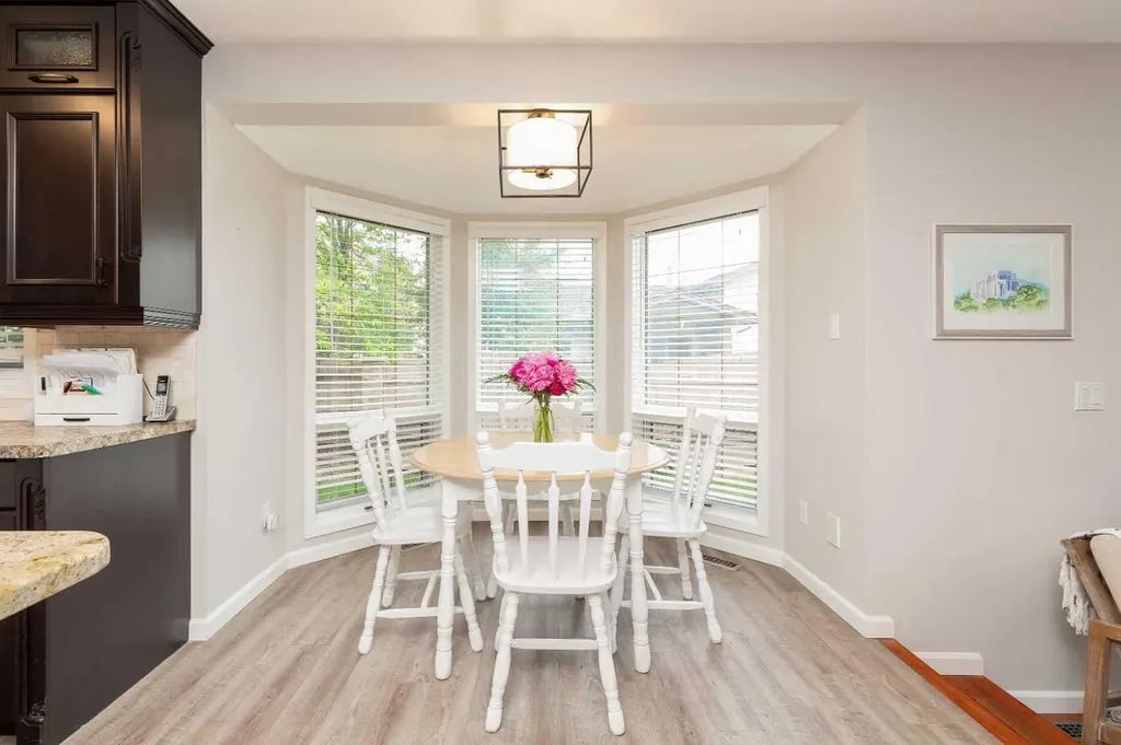 205 Kings Bay S Lethbridge AB T1K 5G1