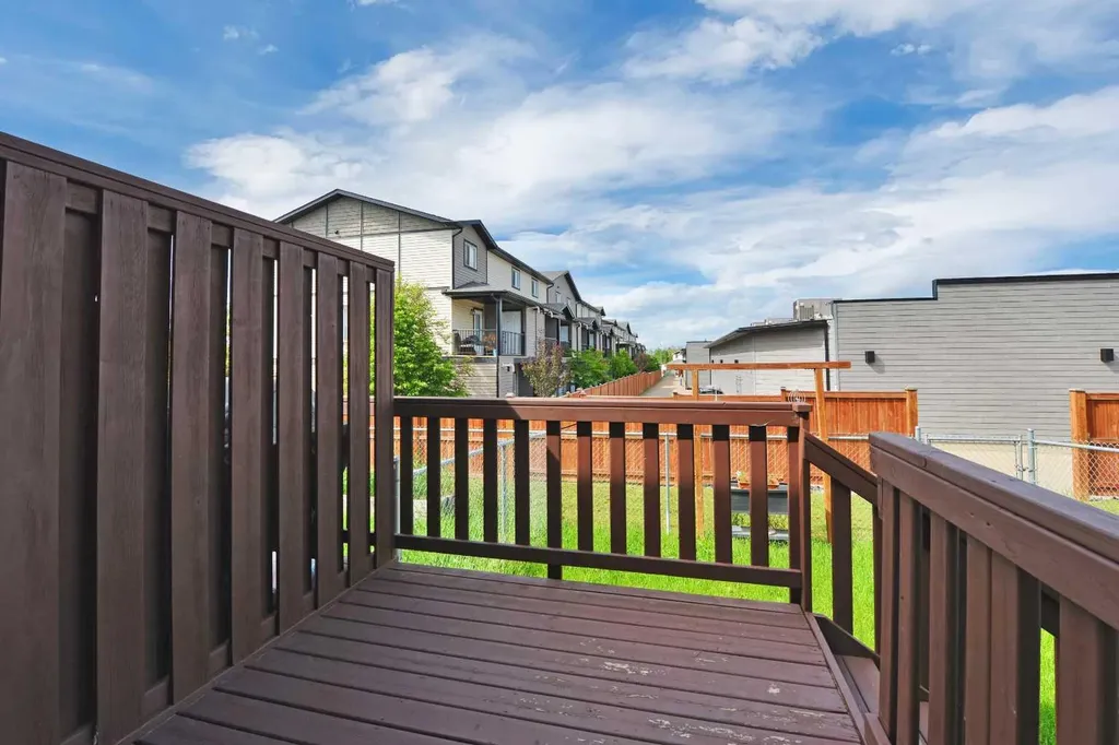 45 Winston Place Blackfalds AB T4M 0K9