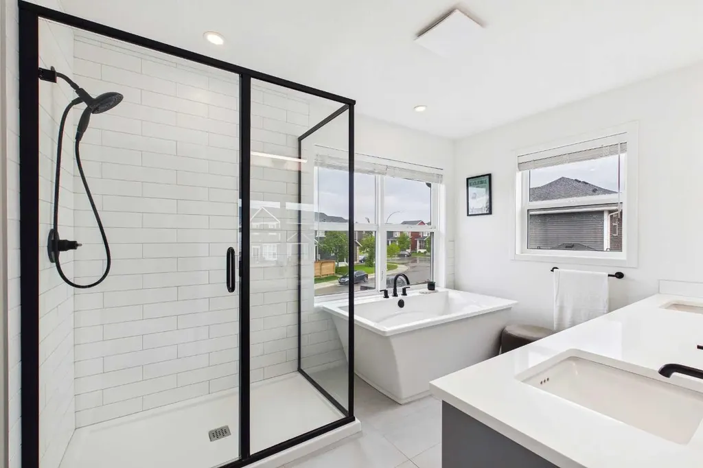 395 Copperhead Way SE Calgary AB T2Z 5G1
