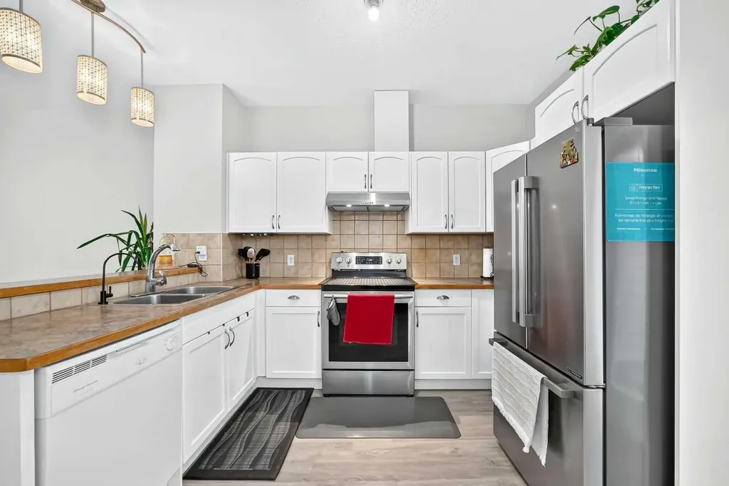 111 Tarawood Lane NE Calgary AB T3J 0B9