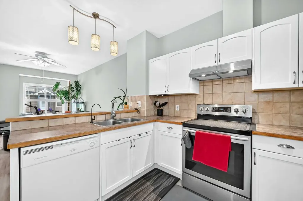 111 Tarawood Lane NE Calgary AB T3J 0B9