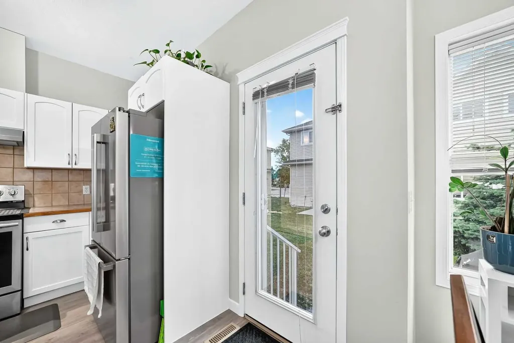 111 Tarawood Lane NE Calgary AB T3J 0B9