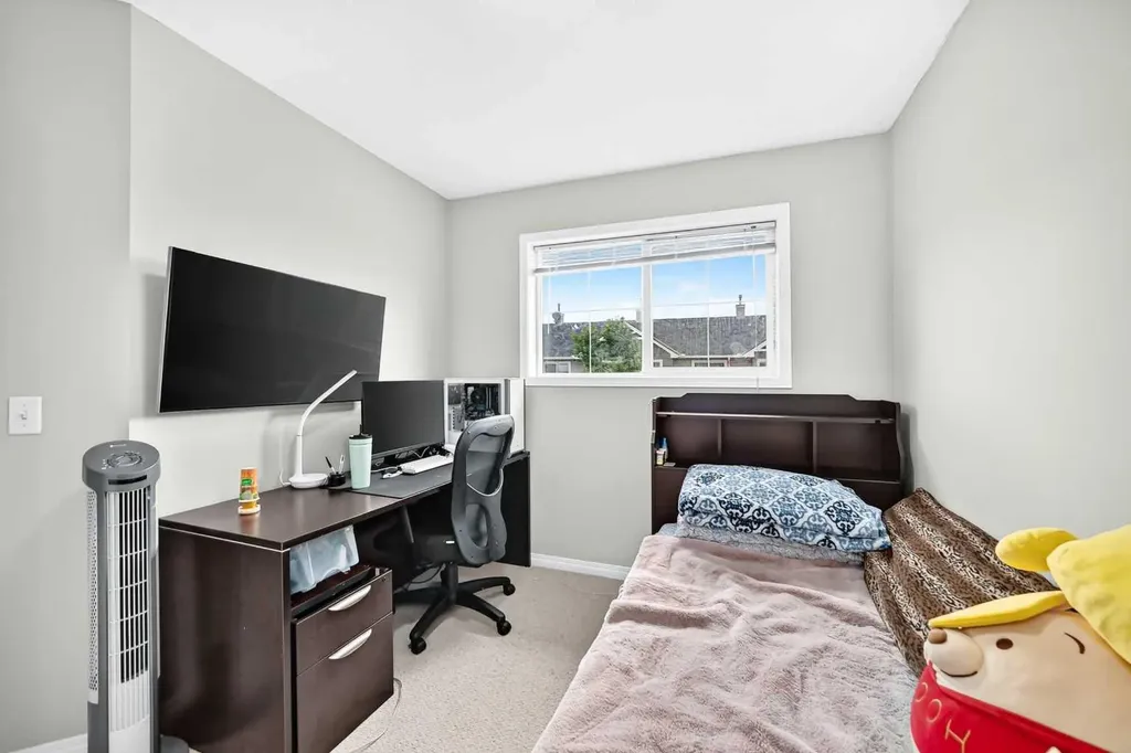 111 Tarawood Lane NE Calgary AB T3J 0B9