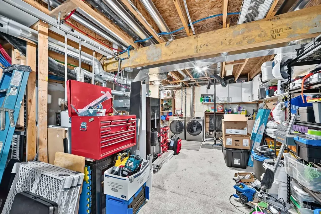 111 Tarawood Lane NE Calgary AB T3J 0B9