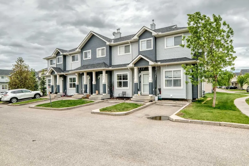 111 Tarawood Lane NE Calgary AB T3J 0B9