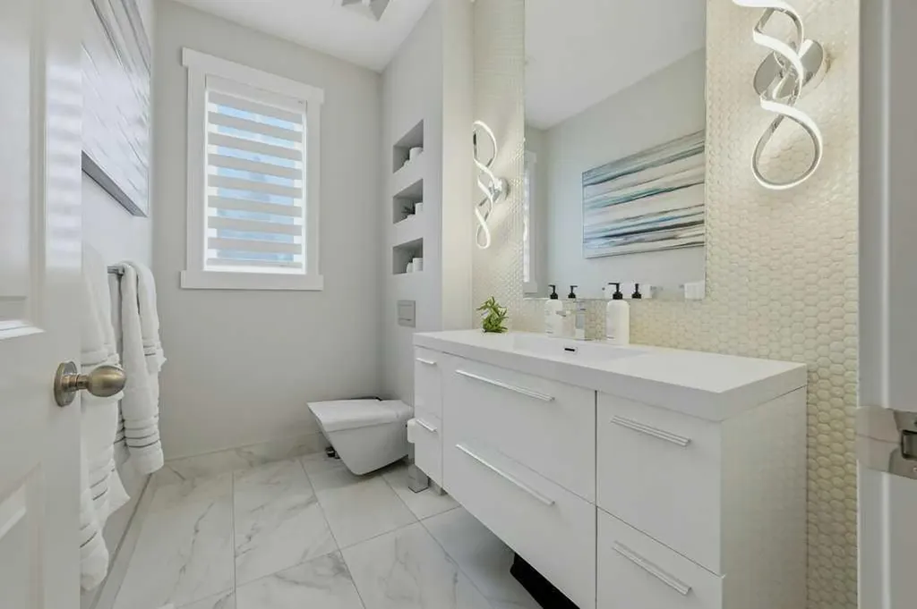 73 Westpark Crescent SW Calgary AB T3H 0C2