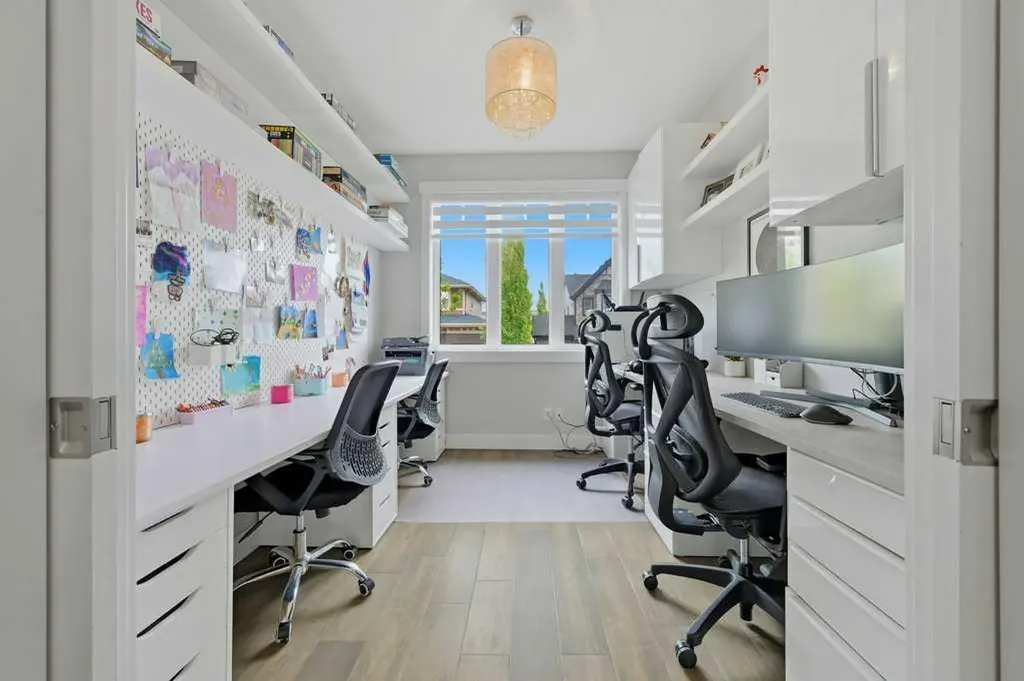 73 Westpark Crescent SW Calgary AB T3H 0C2