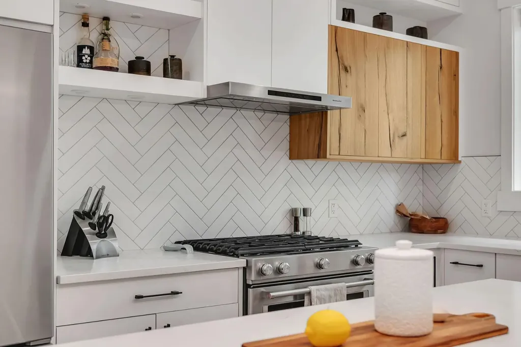 3252 18 Street SW Calgary AB T2T 1W2