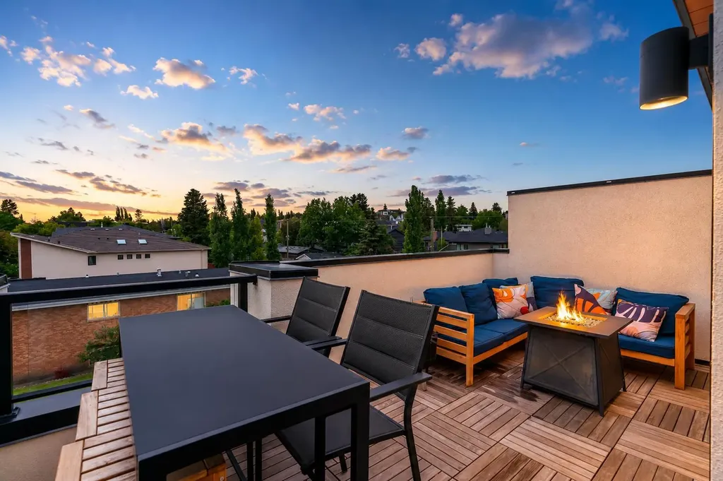3252 18 Street SW Calgary AB T2T 1W2