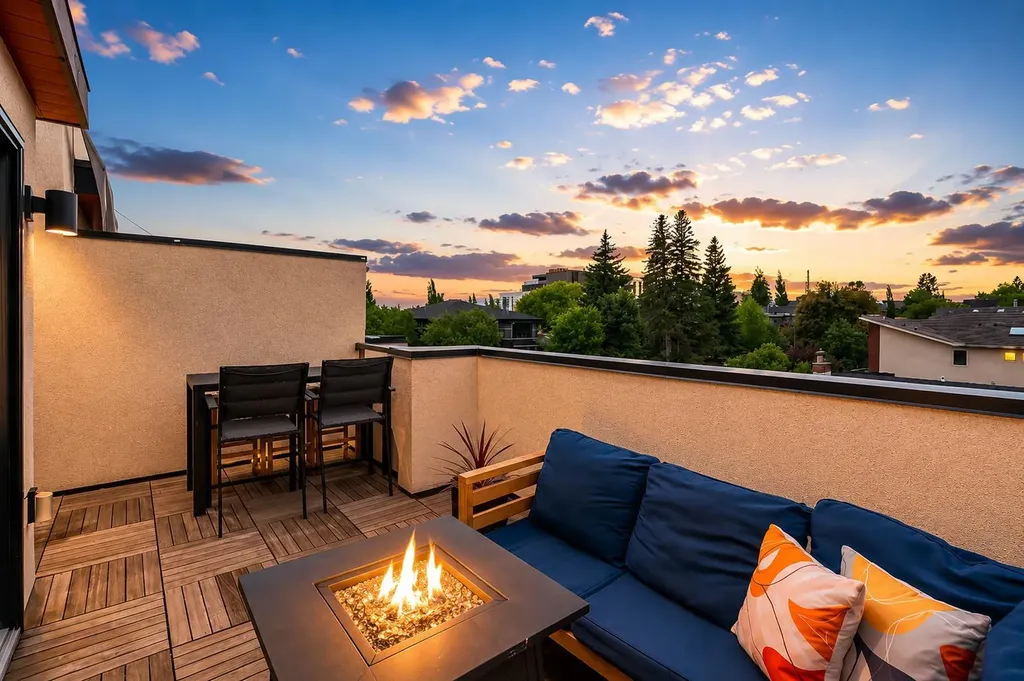 3252 18 Street SW Calgary AB T2T 1W2