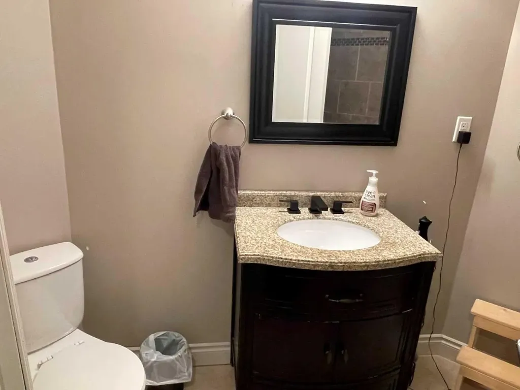 18 Park Point Whitecourt AB T7S 1W9