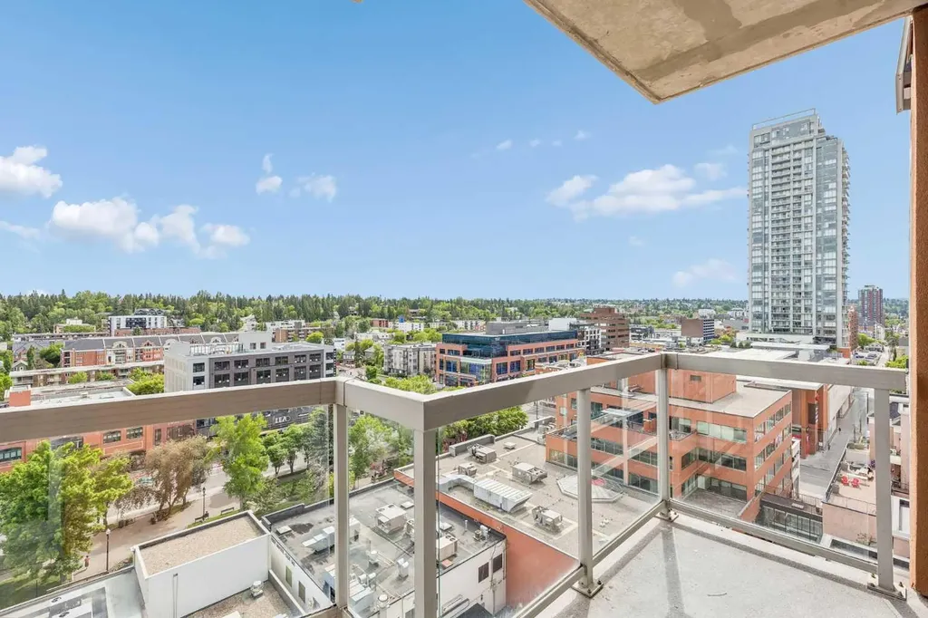 817 15 Avenue SW Calgary AB T2R0H8