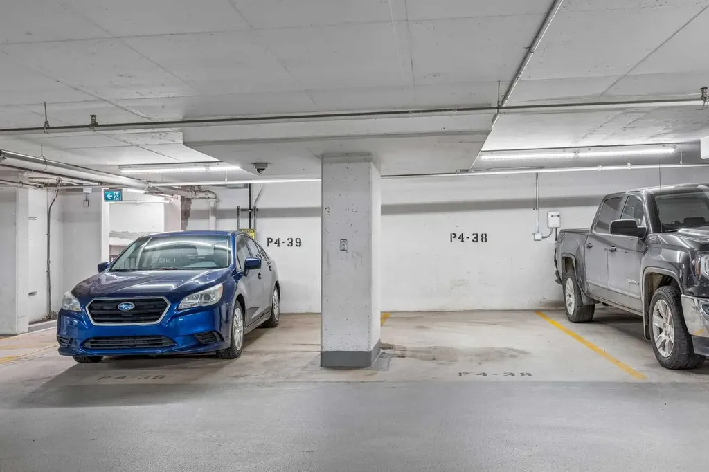 817 15 Avenue SW Calgary AB T2R0H8