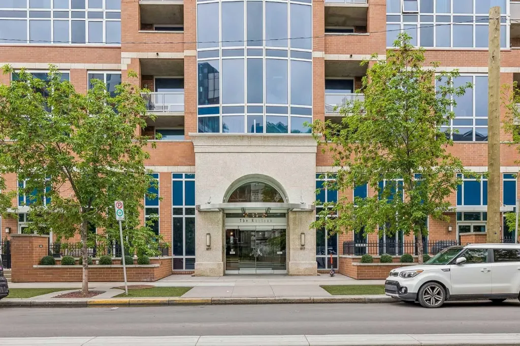 817 15 Avenue SW Calgary AB T2R0H8