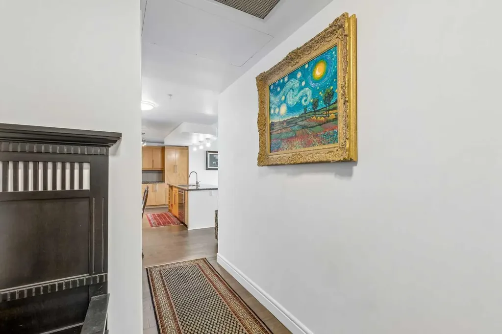817 15 Avenue SW Calgary AB T2R0H8