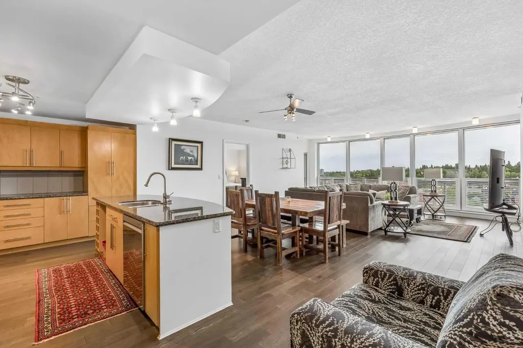 817 15 Avenue SW Calgary AB T2R0H8