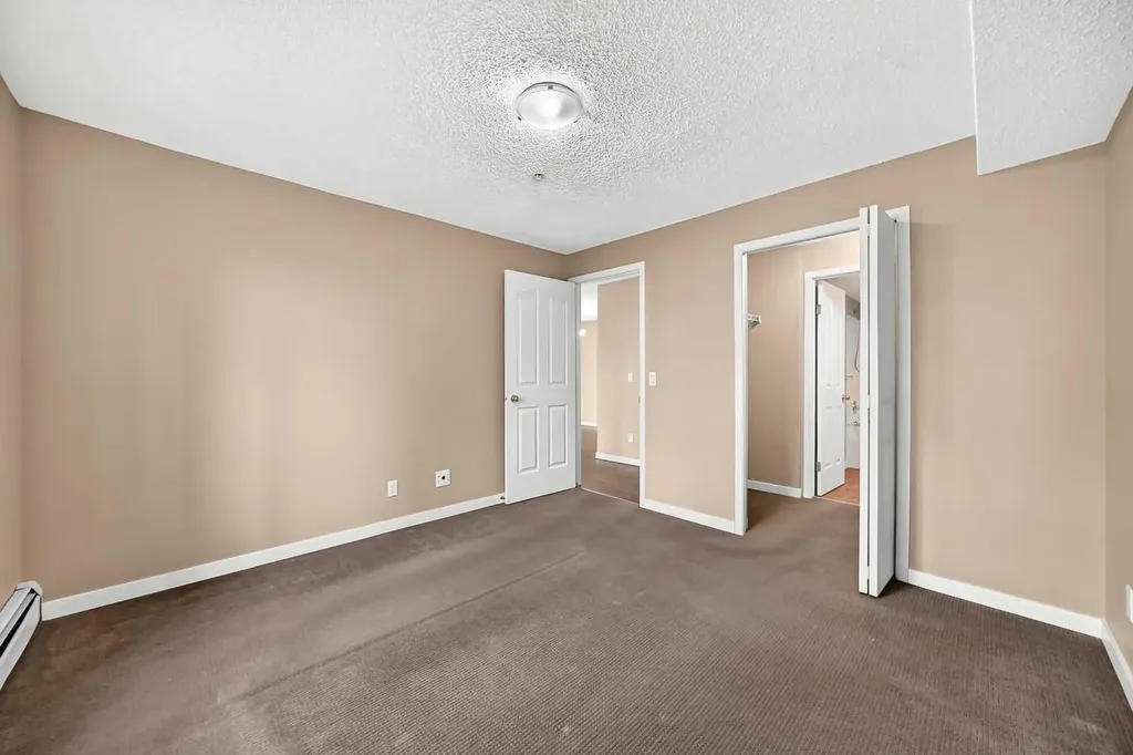 6224 17 Avenue SE Calgary AB T2A7X8