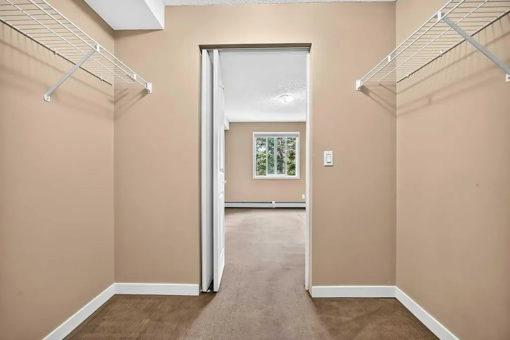 6224 17 Avenue SE Calgary AB T2A7X8