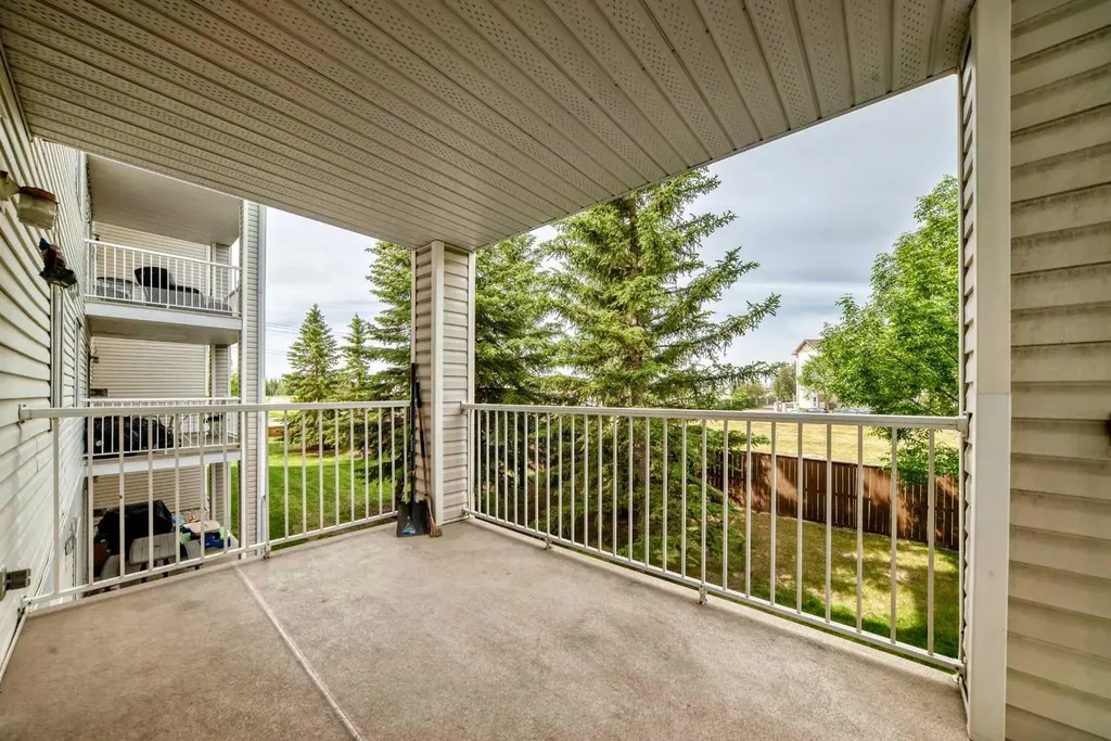6224 17 Avenue SE Calgary AB T2A7X8