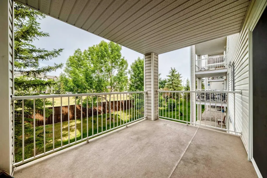 6224 17 Avenue SE Calgary AB T2A7X8