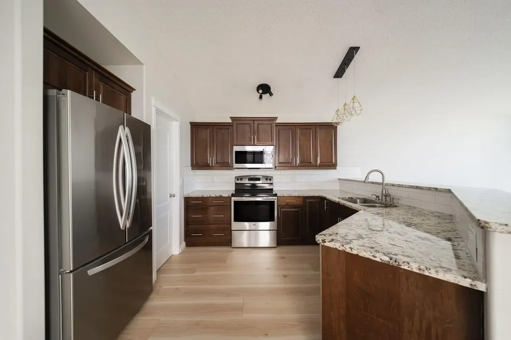 124 Archibald Close Fort Mcmurray AB T9K 2P3