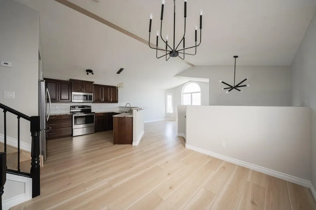 124 Archibald Close Fort Mcmurray AB T9K 2P3