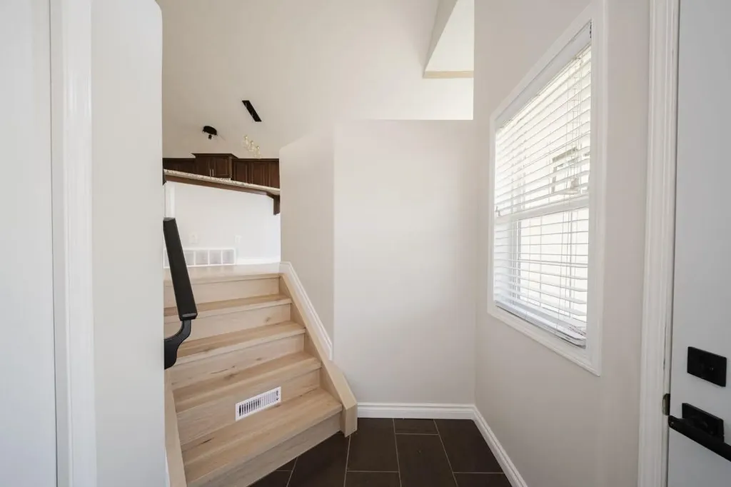 124 Archibald Close Fort Mcmurray AB T9K 2P3