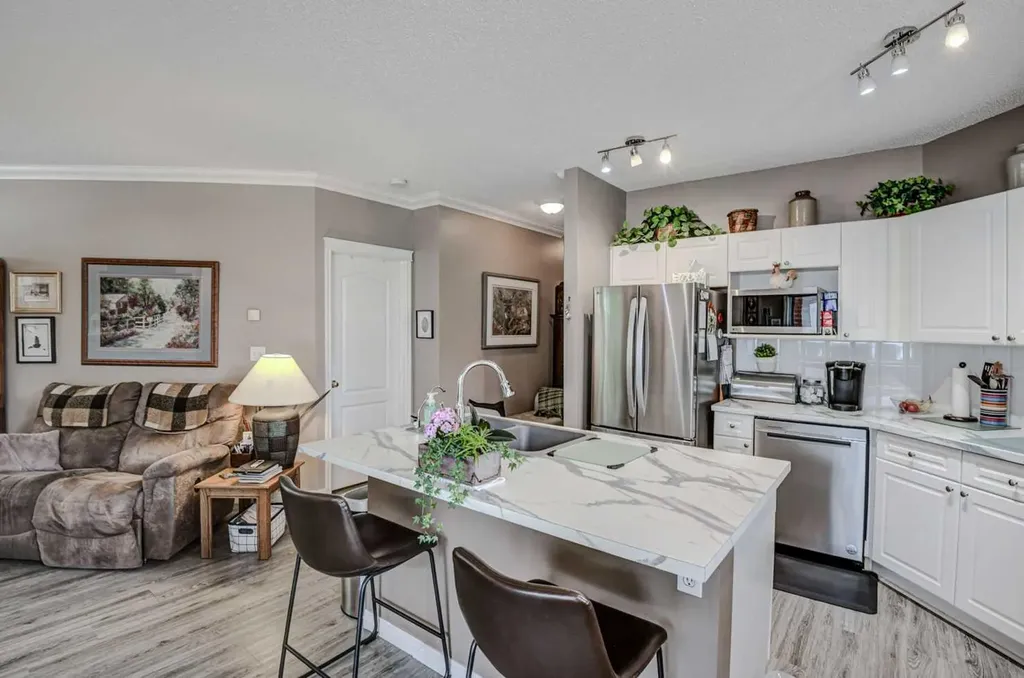 78 Prestwick Gardens SE Calgary AB T2Z3V2