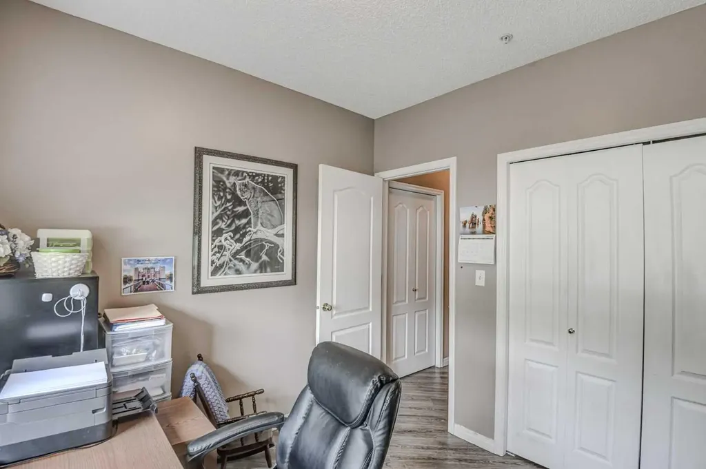 78 Prestwick Gardens SE Calgary AB T2Z3V2