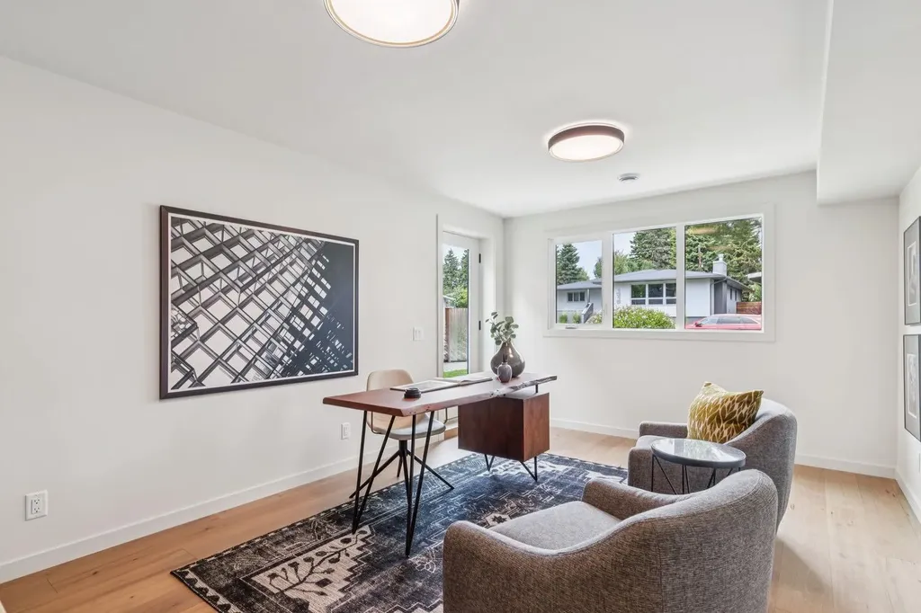 1311 Carlyle Road SW Calgary AB T2V 2T9