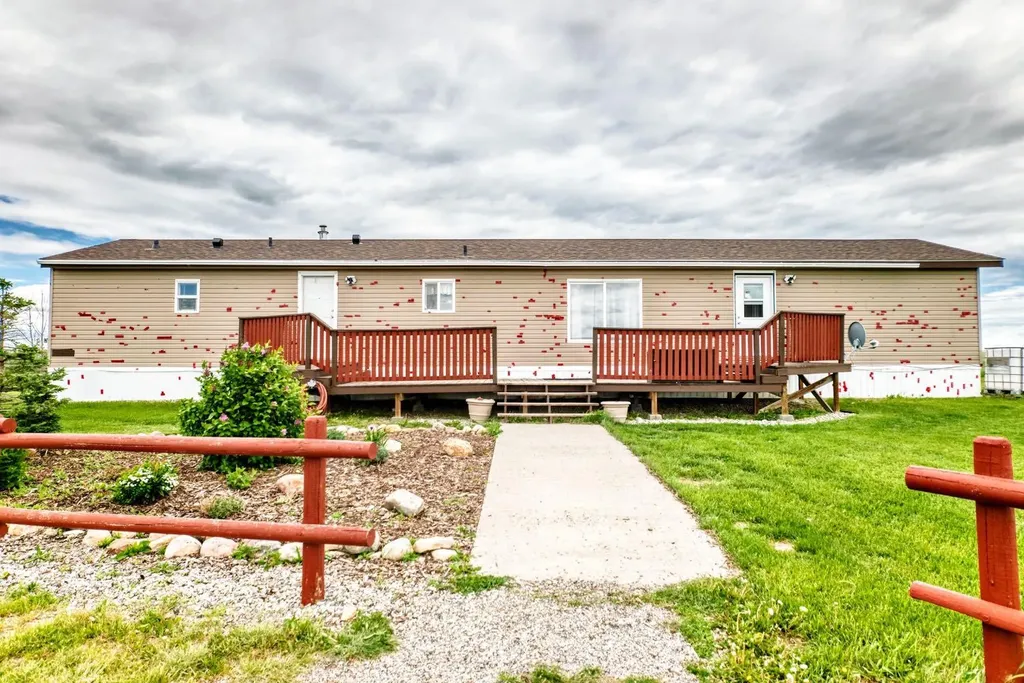 180071 Range Road 260 Rural Vulcan County AB T0L 0L0