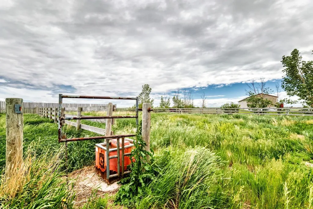 180071 Range Road 260 Rural Vulcan County AB T0L 0L0