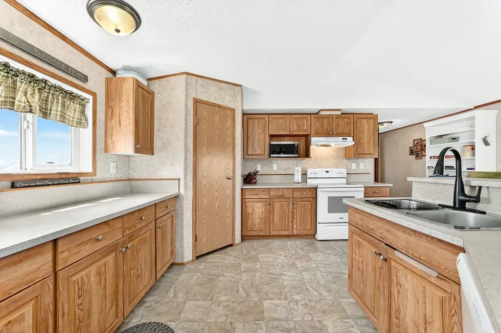 180071 Range Road 260 Rural Vulcan County AB T0L 0L0