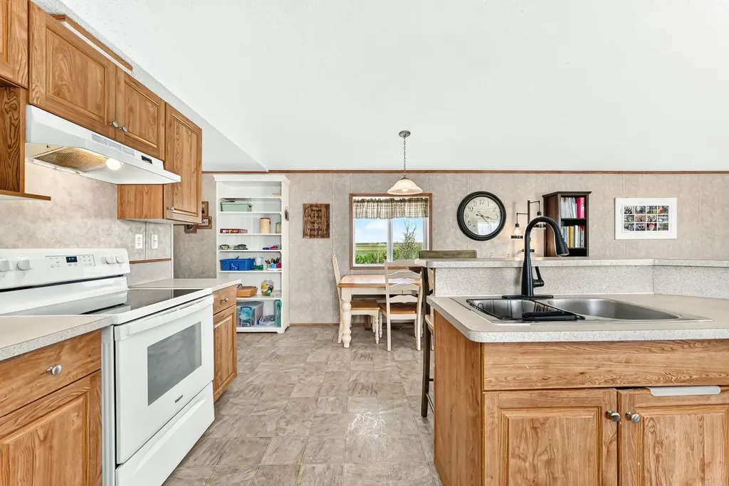 180071 Range Road 260 Rural Vulcan County AB T0L 0L0