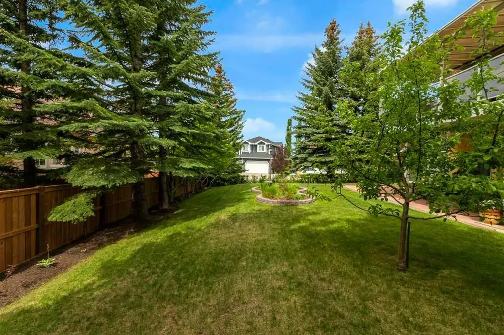 63 Edenstone Way NW Calgary AB T3A 3Z1