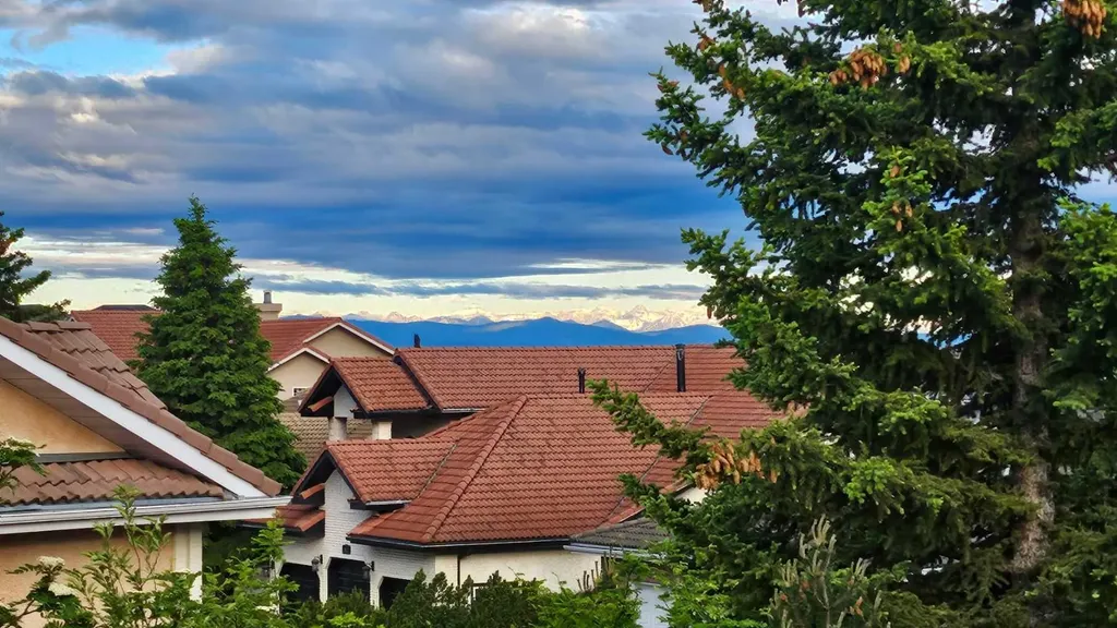 63 Edenstone Way NW Calgary AB T3A 3Z1