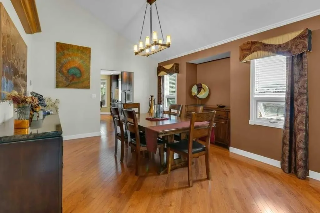63 Edenstone Way NW Calgary AB T3A 3Z1