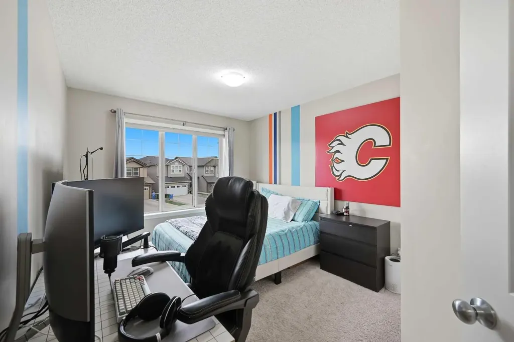 156 Skyview Shores Manor NE Calgary AB T3N 1B4