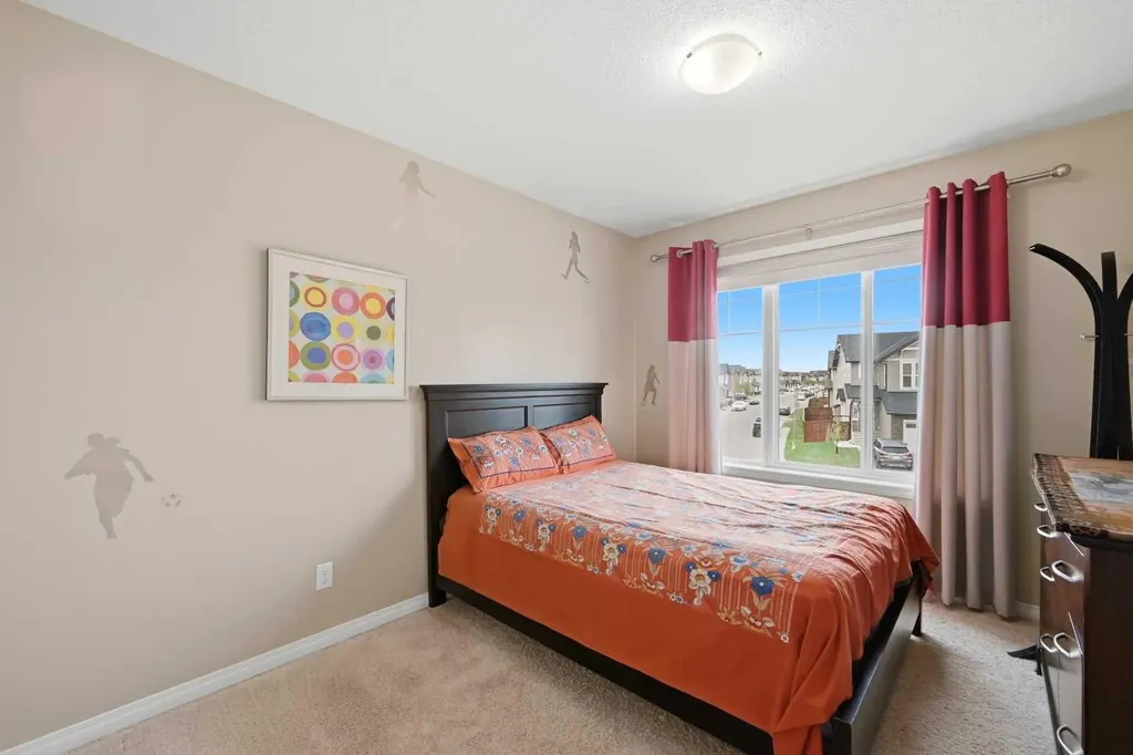 156 Skyview Shores Manor NE Calgary AB T3N 1B4