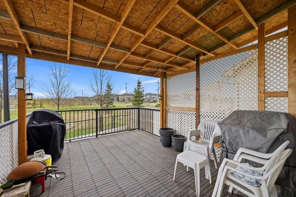 156 Skyview Shores Manor NE Calgary AB T3N 1B4