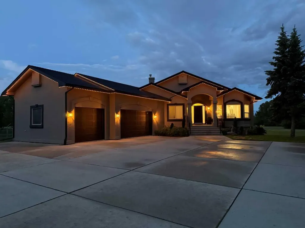 12 Clover Lane Rural Rocky View County AB T3Z 1G9