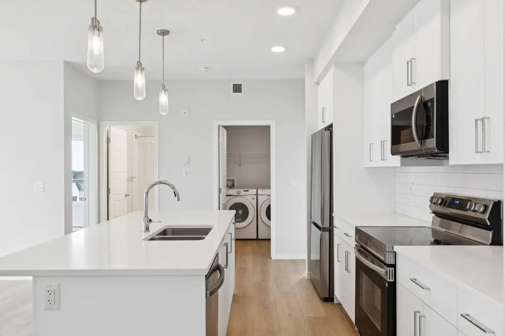 20295 Seton Way SE Calgary AB T3M3Y9