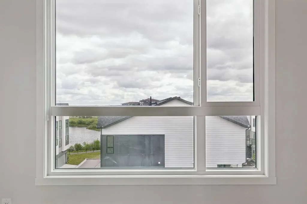 20295 Seton Way SE Calgary AB T3M3Y9