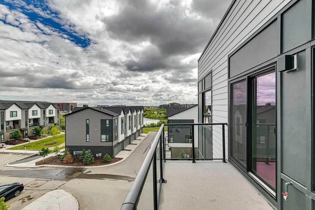 20295 Seton Way SE Calgary AB T3M3Y9